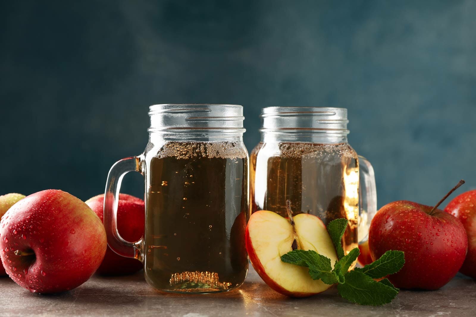 pickle-juice-vs-apple-cider-vinegar-differences-benefits